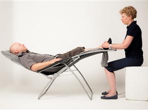 I can travel (locally) bringing a folding reclining chair I can travel (locally) bringing a folding reclining chair