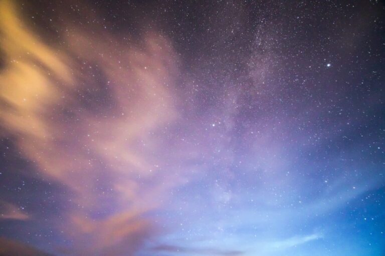main background image 768x512